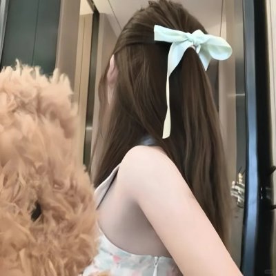 我的穷鬼闺蜜竟是我上司